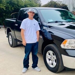 Meet your Posher, Justin